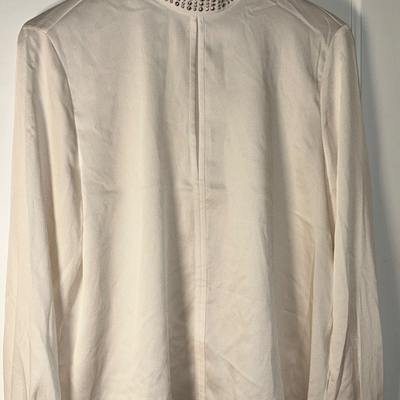 NWT H&M | Crepe Blouse w/silver studs | Women's small | Off white | Long Sleeve - Picture 6 of 9